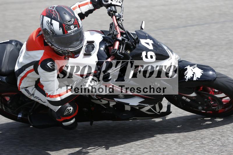 /Archiv-2024/29 12.06.2024 MOTO.CH Track Day ADR/Gruppe blau/64